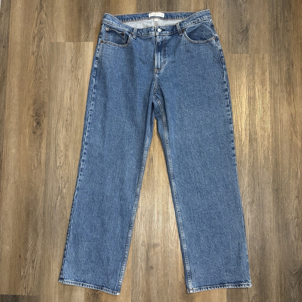 Abercrombie & Fitch 90's The Baggy Low Rise Jeans Women's Sz 31 12R Medium Wash